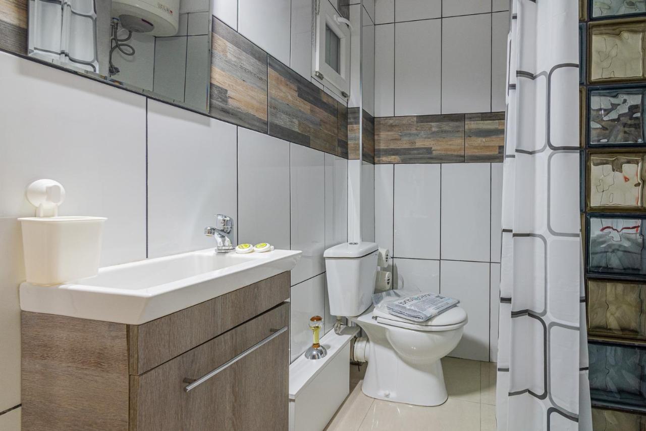 Comfy Apartment Close To Floisvos Beach Atenas Exterior foto