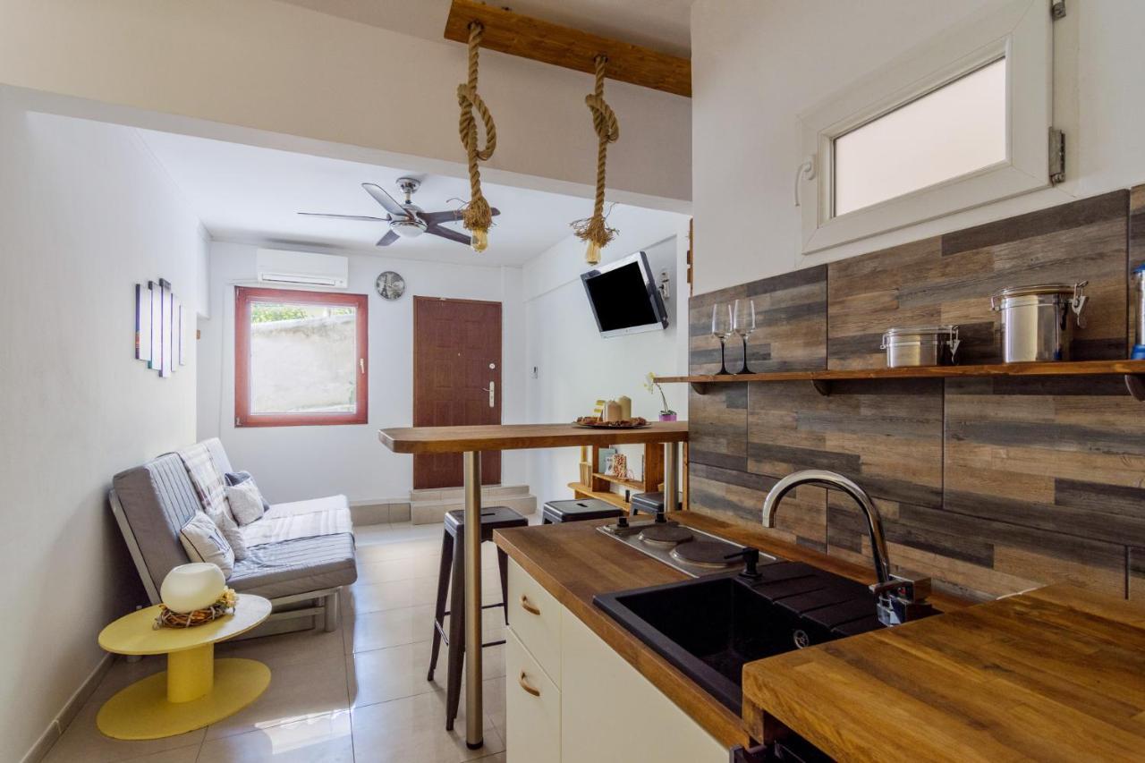 Comfy Apartment Close To Floisvos Beach Atenas Exterior foto